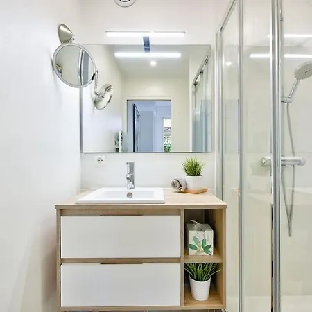 Apartman Stunning 1 Bed Flat With Terrace *