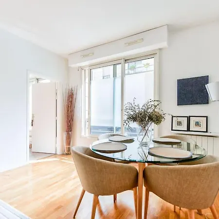 Stunning 1 Bed Flat With Terrace Apartman *